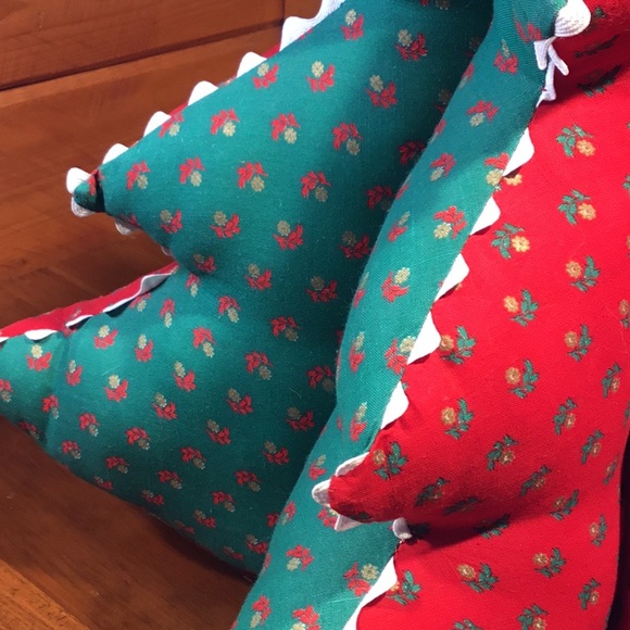 Vtg. Handcrafted Stuffed Christmas 16” Tree Decor - Picture 14 of 16